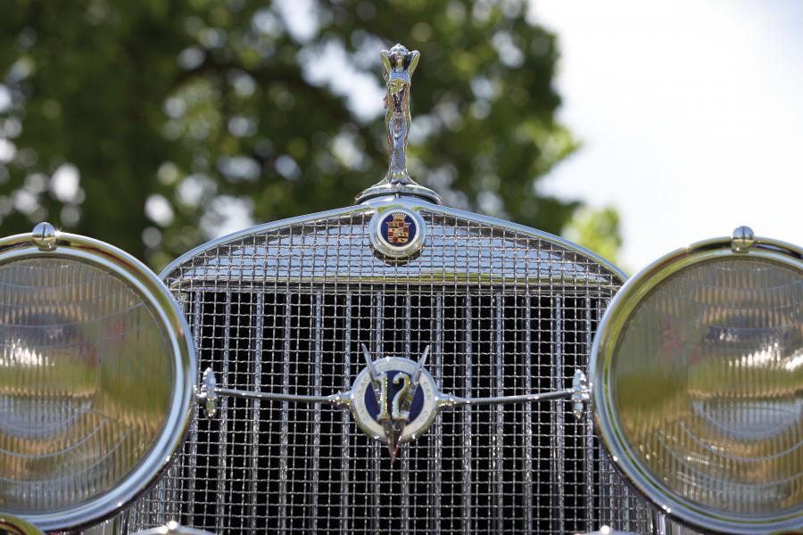  Cadillac Series 370A V12 Phaeton by Fleetwood 1931 года  (фото 6 из 9)